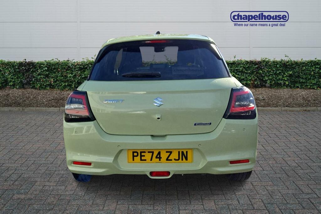 Suzuki Swift Motion Mhev 1.2 PE74ZJN Yellow #4