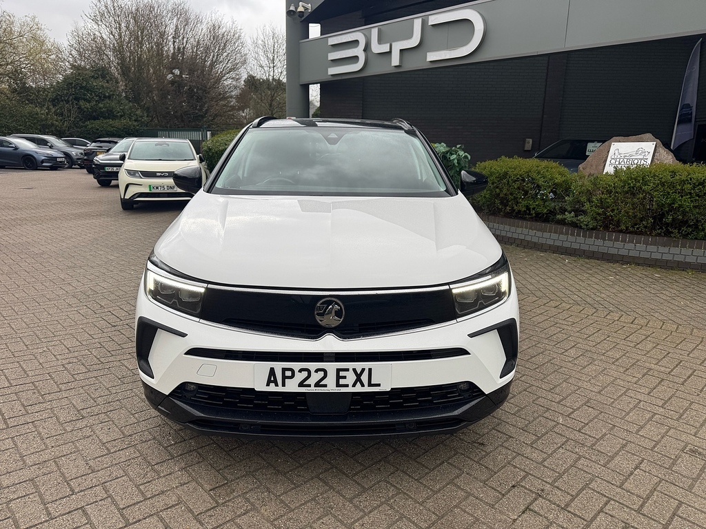 Vauxhall Grandland Turbo Elite AP22EXL White #2