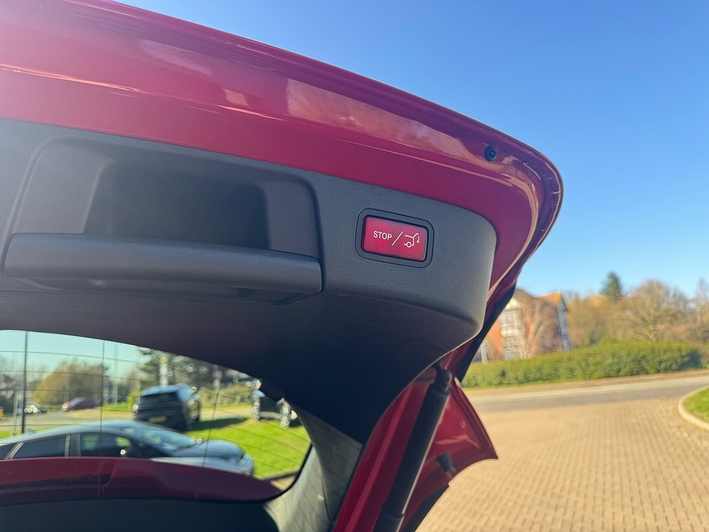 Mercedes-Benz GLA Class Gla220d Amg Line BF67PVD Red #6