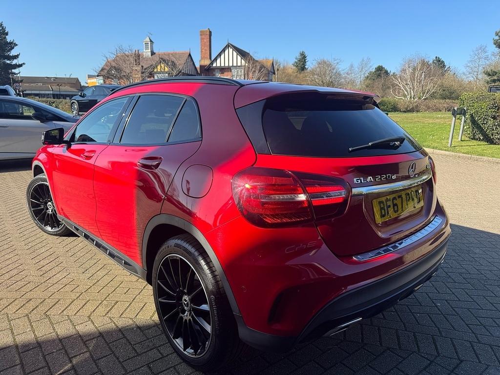 Mercedes-Benz GLA Class Gla220d Amg Line BF67PVD Red #2