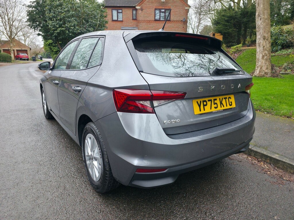 Skoda Fabia 1.0 Tsi Se Edition Euro 6 Ss YP75KTG Grey #4