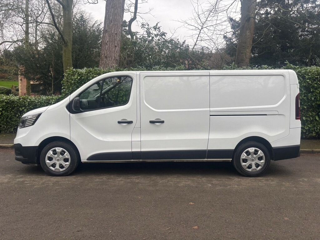 Renault Trafic 2.0 Dci Blue Ll30 Advance L2 H1 Euro 6 Ss FH23DGY White #4