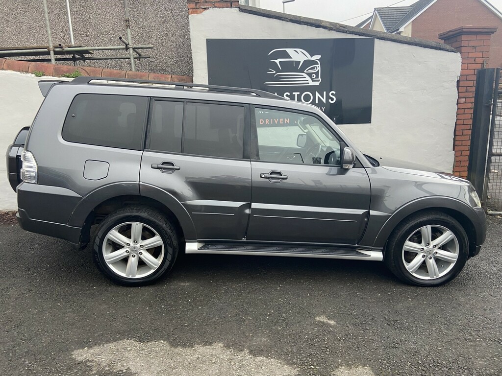 Mitsubishi Shogun Suv 3.2 Di-dc Sg4 2015 X27DOR Grey #2