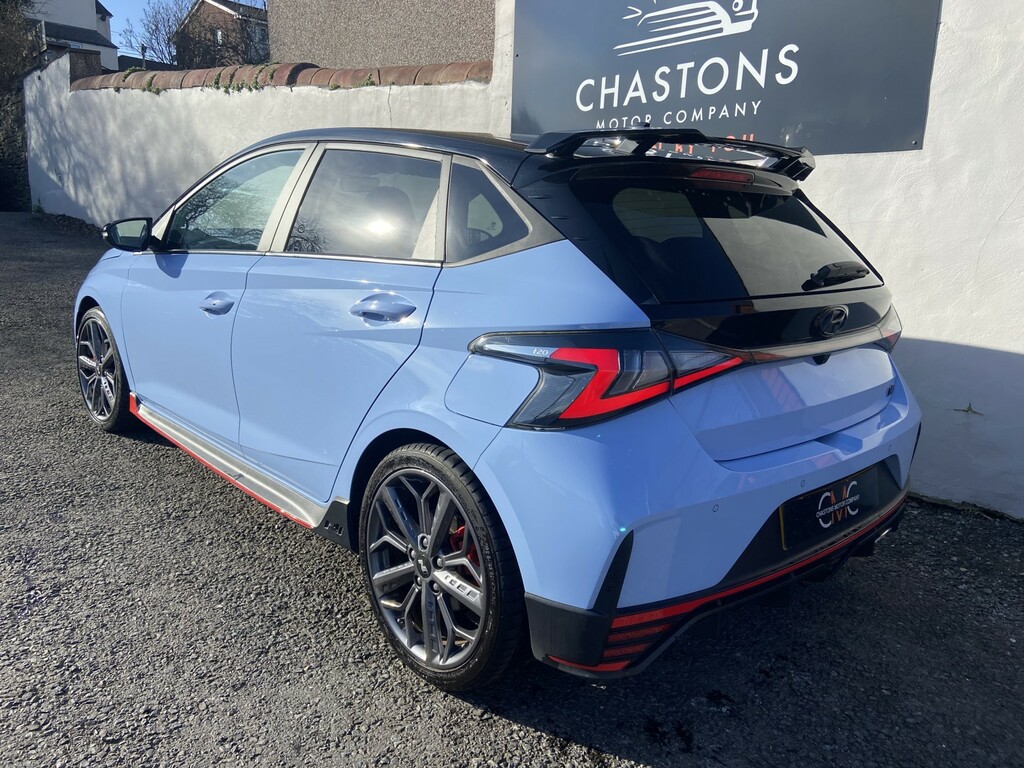Hyundai I20 Se White #8