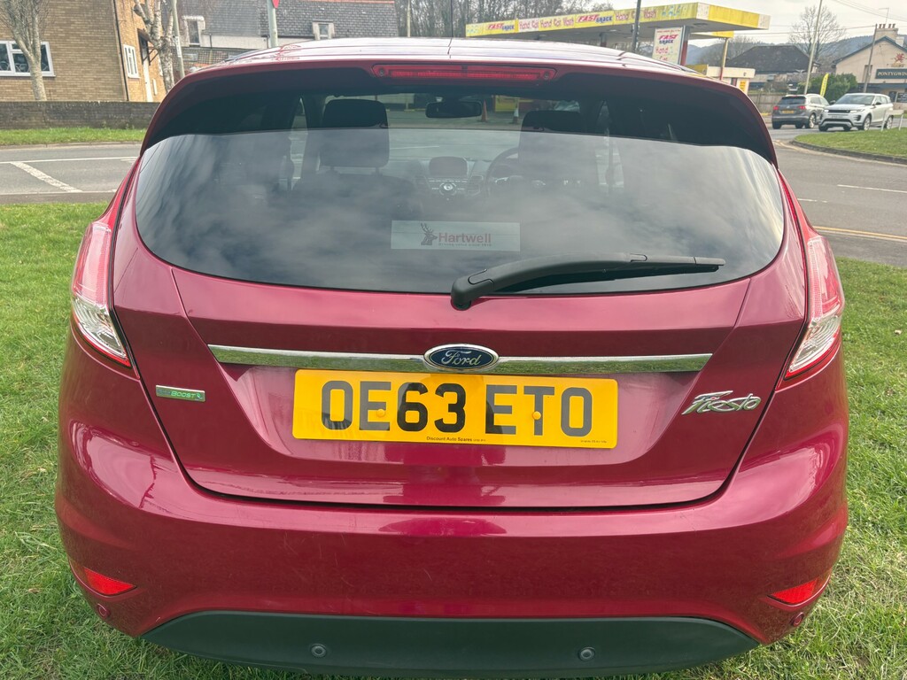 Ford Fiesta Titanium  #6