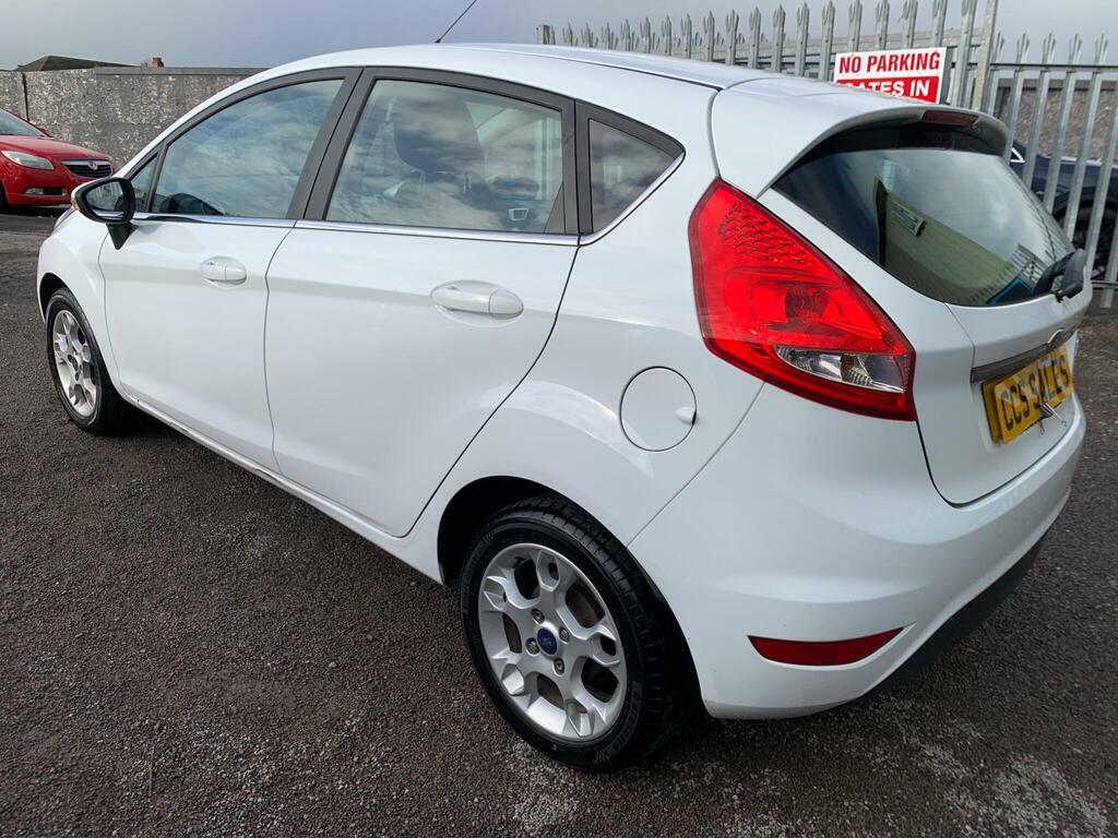 Ford Fiesta 1.25 Zetec  White #5