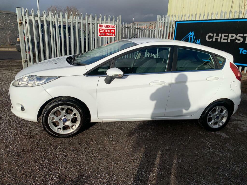 Ford Fiesta 1.25 Zetec  White #4
