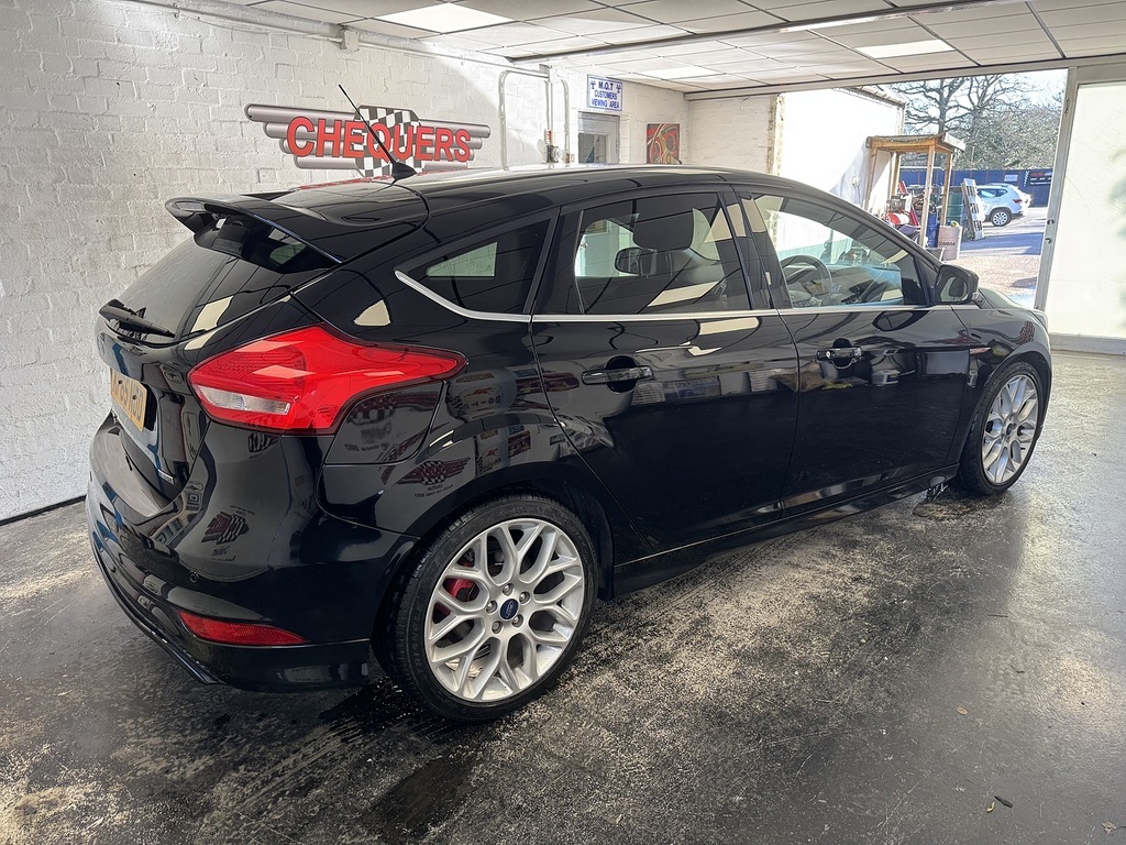 Ford Focus T Ecoboost Zetec S KP65NDD Black #6