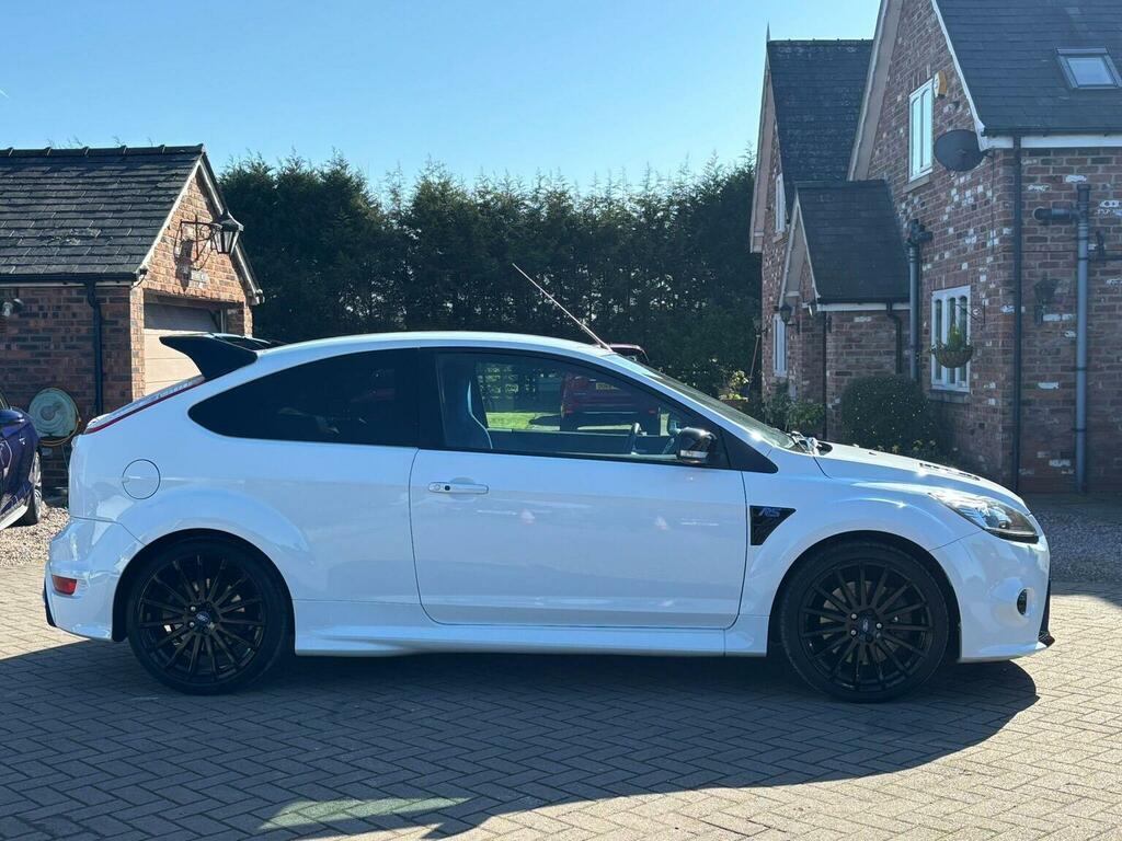 Ford Focus Hatchback 2.5 Rs 201060 White #2