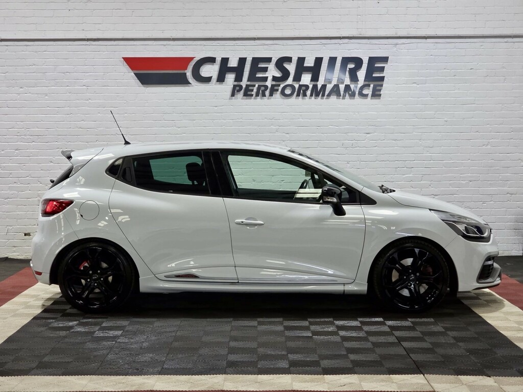 Renault Clio Hatchback 1.6 Renaultsport Nav 220 Trophy White #3