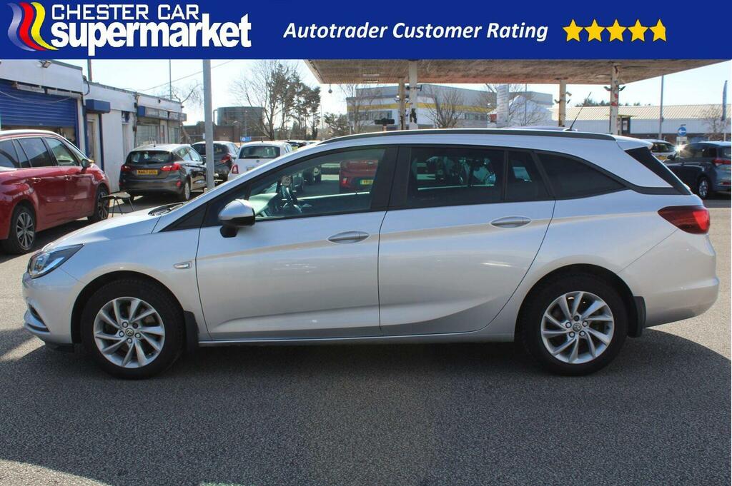 Vauxhall Astra Estate 1.6 Cdti Blueinjection Design Sports Tourer Silver #2