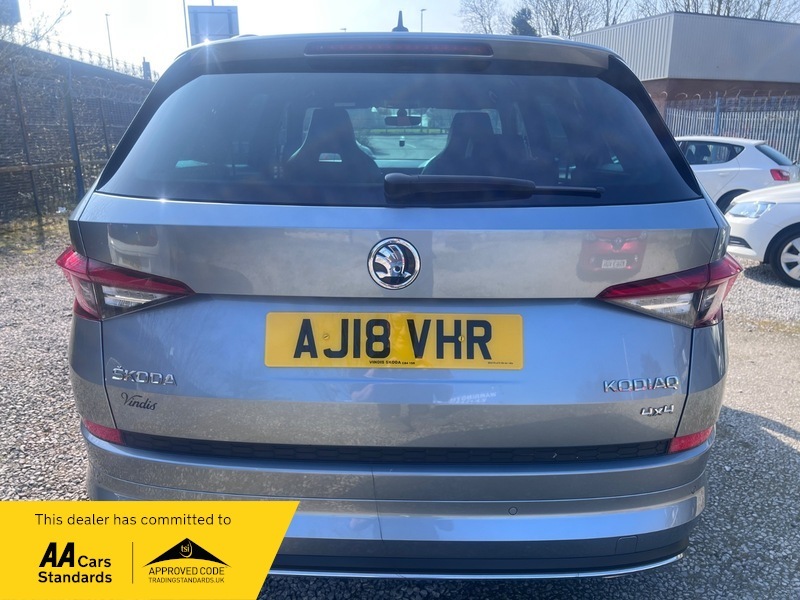 Skoda Kodiaq 2.0 Tdi Sportline Suv AJ18VHR Grey #6