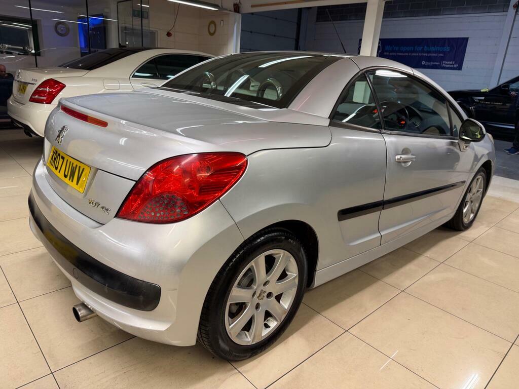 Peugeot 207 CC 1.6 Hdi Fap Sport Silver #6
