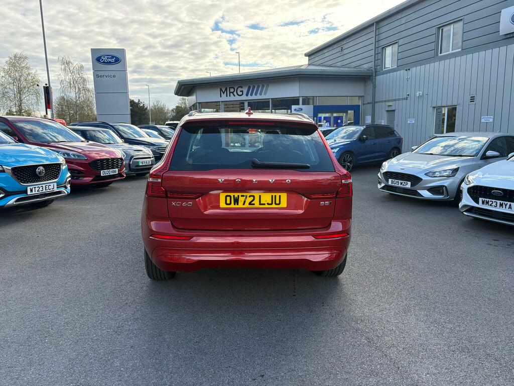 Volvo XC60 2.0 B5p Core Awd Geartronic OW72LJU Red #4