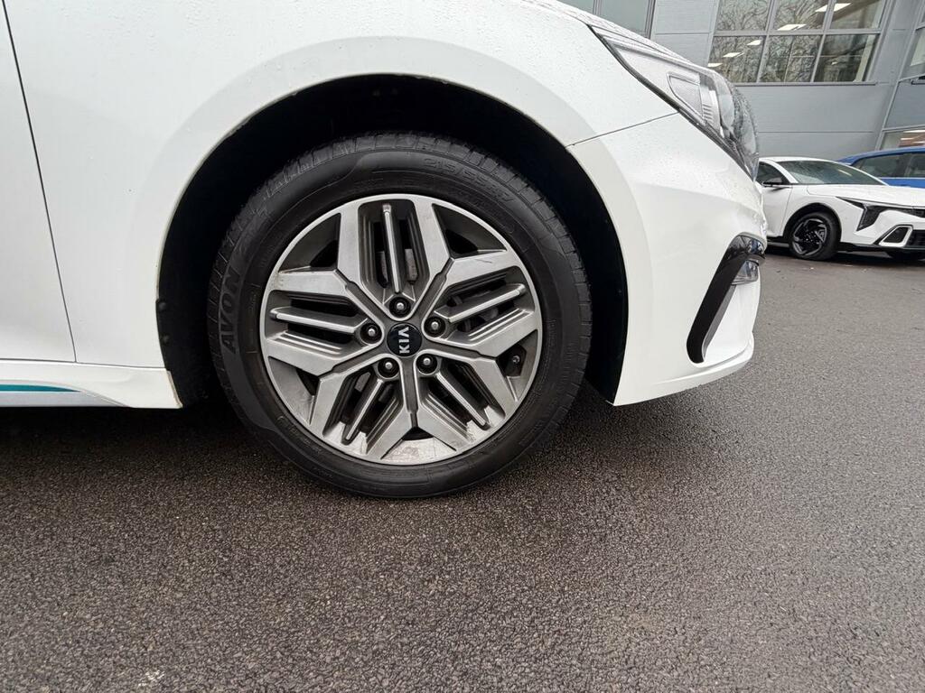 Kia Optima 2020 1.6 Crdi 2 Sportswagon Euro White #8
