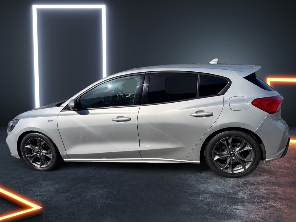 Ford Focus 1.0 Ecoboost 125 St-line BG19MZP Silver #2