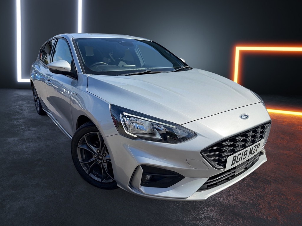 Ford Focus 1.0 Ecoboost 125 St-line Silver
