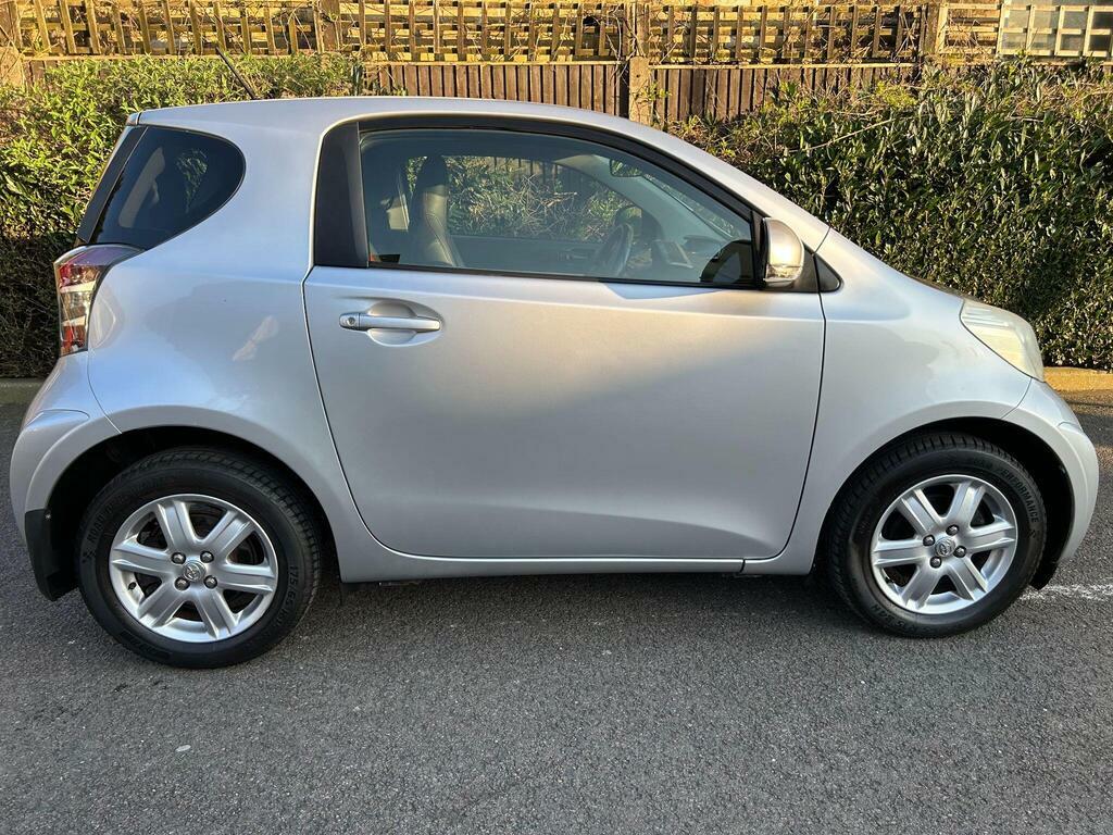 Toyota IQ 1.0 Vvt-i Multidrive Euro 4 Silver #5