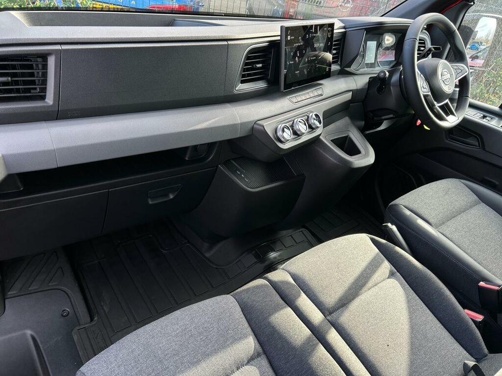 Nissan InterStar 2.0 Dci 35 Tekna Panel Van L2 H2 E #2
