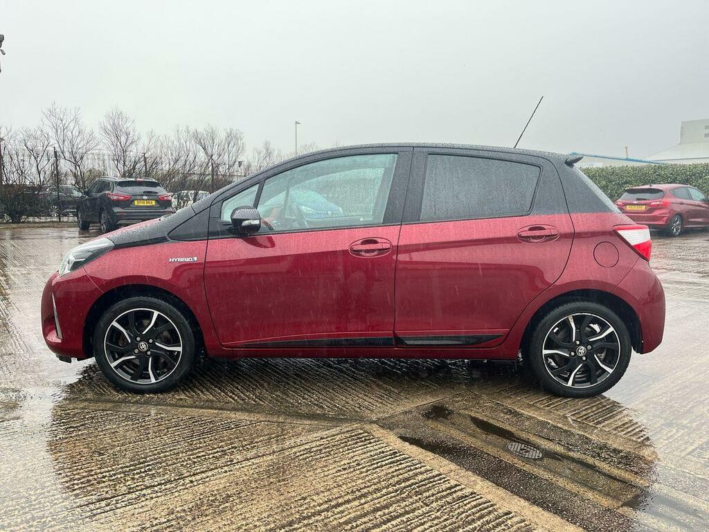 Toyota Yaris 1.5 Vvt-h Blue Bi-tone Hatchback Hybrid PE67PXU Red #6