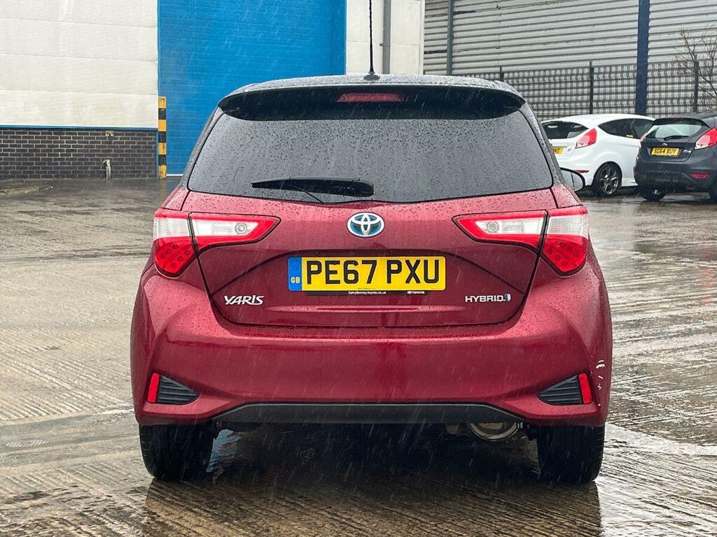 Toyota Yaris 1.5 Vvt-h Blue Bi-tone Hatchback Hybrid PE67PXU Red #5