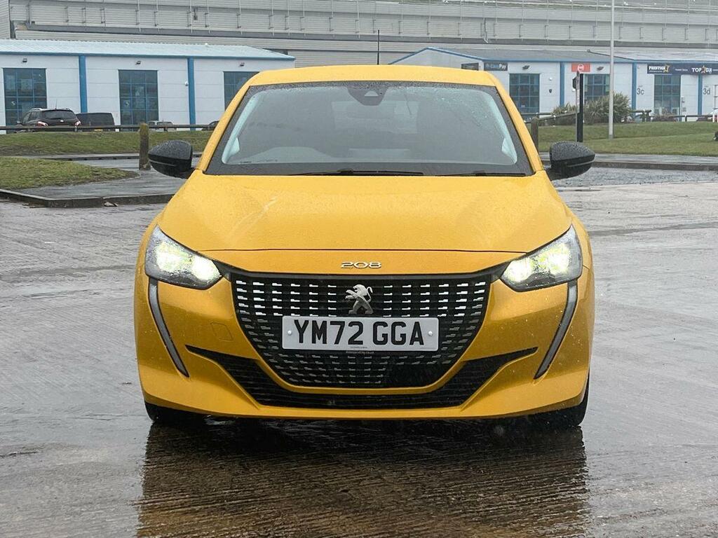 Peugeot 208 1.2 Puretech Active Premium Hatchback YM72GGA Yellow #4