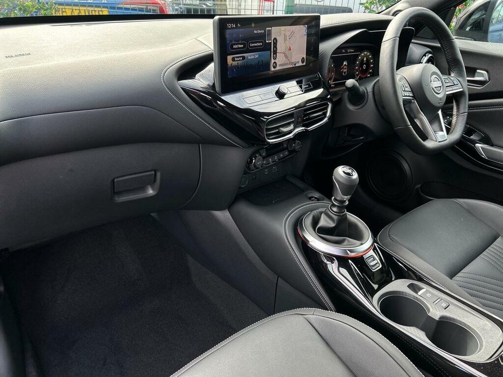 Nissan Juke 1.0 Dig-t Tekna Euro 6 Ss PK26JJZ Grey #2