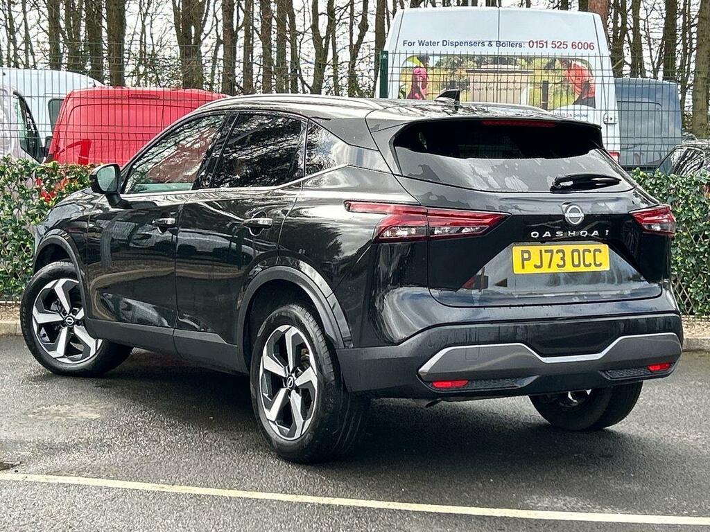 Nissan Qashqai 1.3 Dig-t Mhev N-connecta Suv Hybrid Xt Black #3