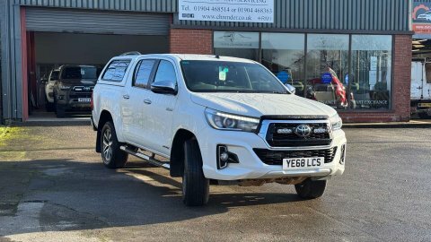 Toyota HILUX 2.4 Hi-lux Invincible YE68LCS White #5