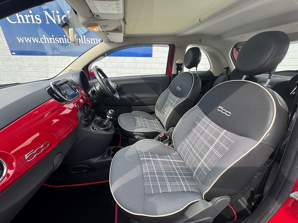Fiat 500 Lounge WP66HXU Red #4