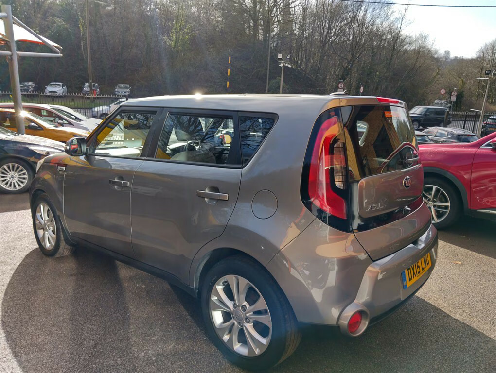 Kia Soul Connect Plus Hatchback Silver #5