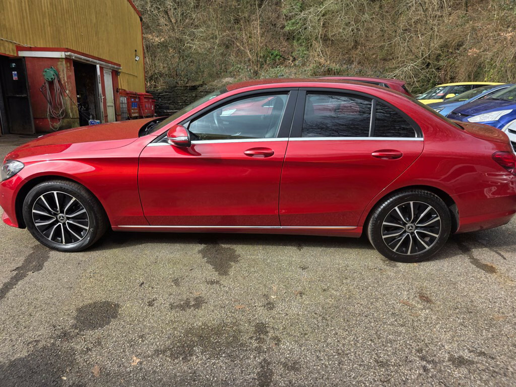 Mercedes-Benz C Class C 180 Se Saloon Red #4