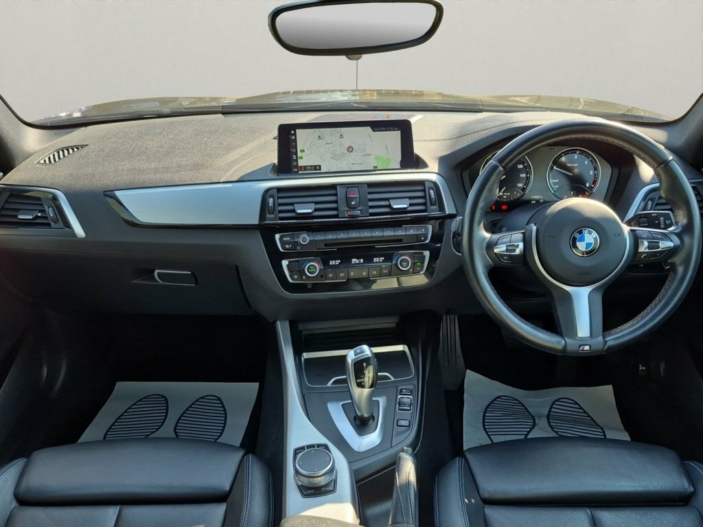 BMW 1 Series 1.5L M Sport Shadow Edition Black #4