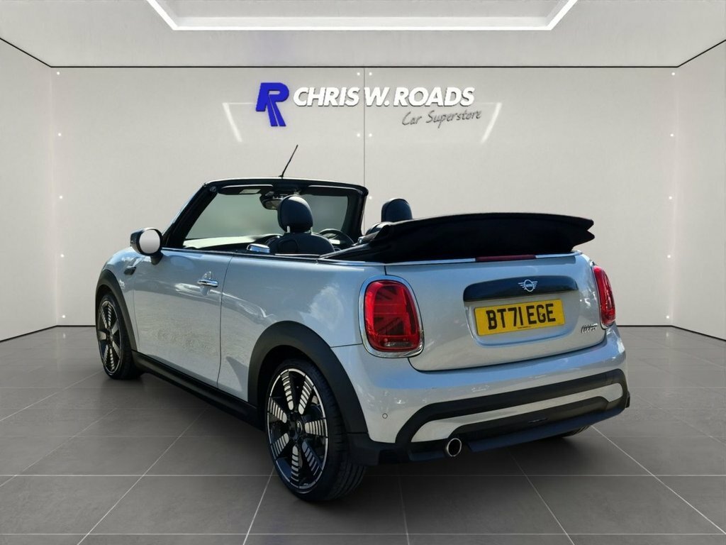 Mini Convertible 1.5L Cooper Exclusive BT71EGE Silver #2