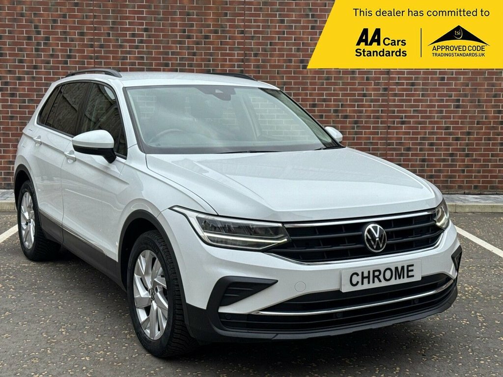 Volkswagen Tiguan 1.5L Life White