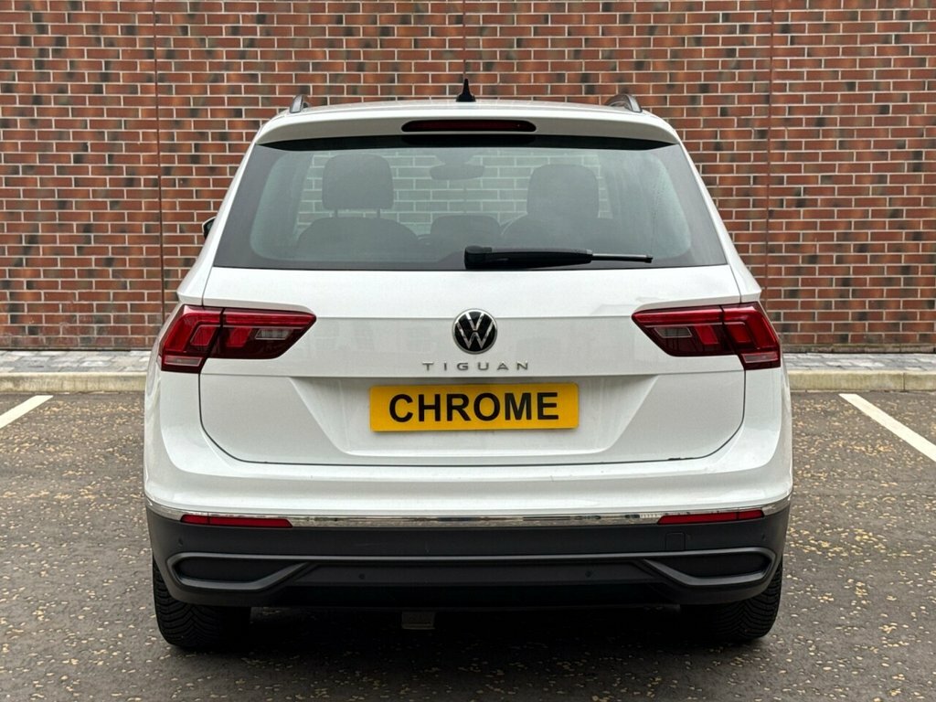 Volkswagen Tiguan 1.5L Life WR71FSP White #6