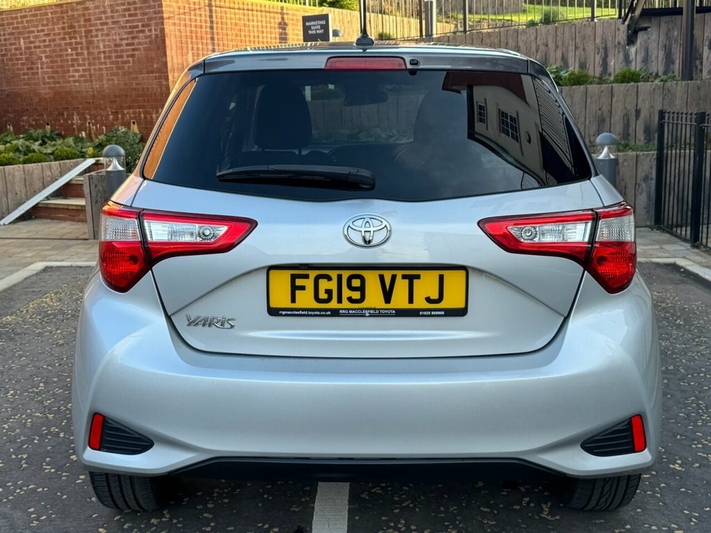 Toyota Yaris Vvt-i Y20 FG19VTJ Silver #6