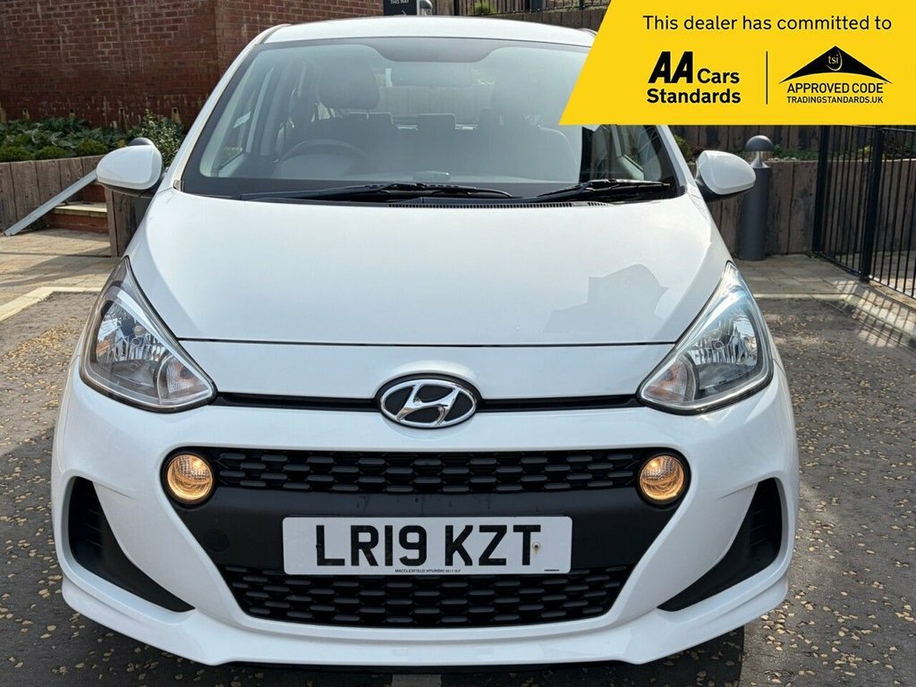 Hyundai I10 1L Se White #2