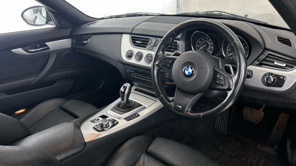 BMW Z4 M M Sport White #17