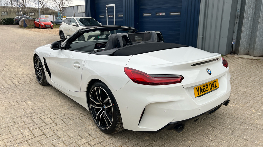 BMW Z4 M M Sport Red #46
