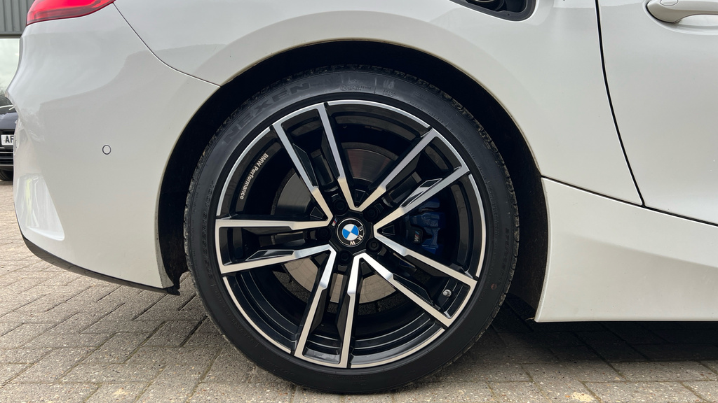 BMW Z4 M M Sport Red #30
