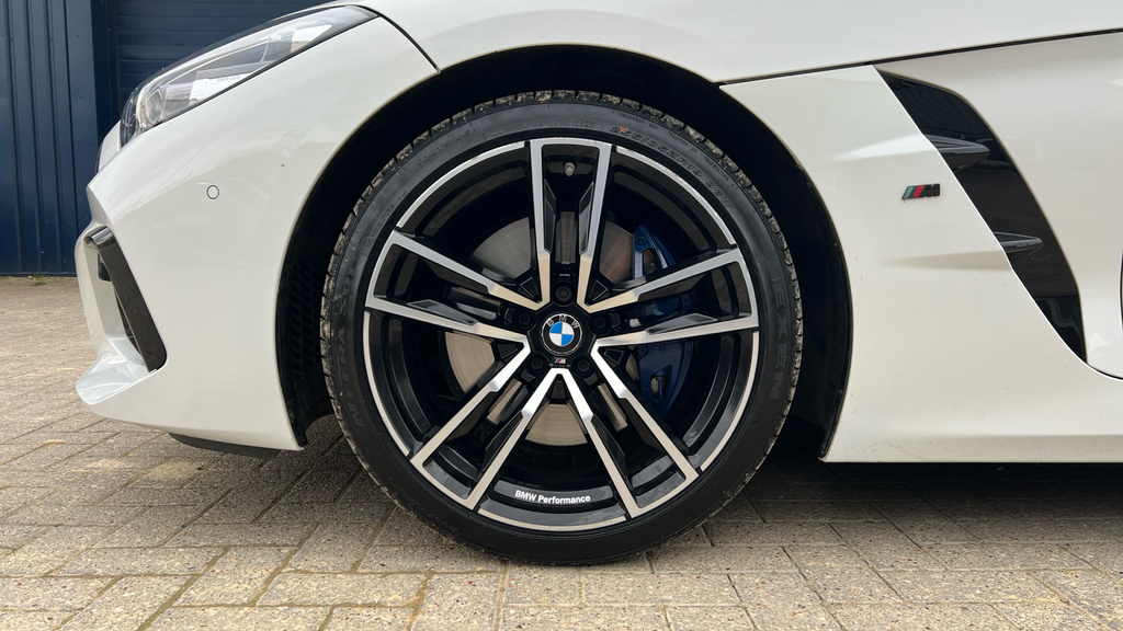 BMW Z4 M M Sport Red #28