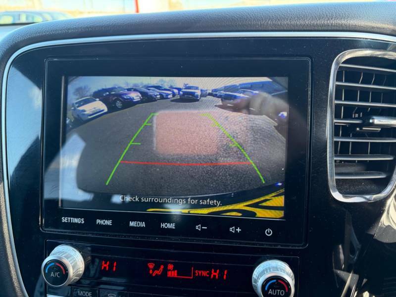 Mitsubishi Outlander 2.4 Phev Dynamic - 2020 20 SL20FPZ Black #3