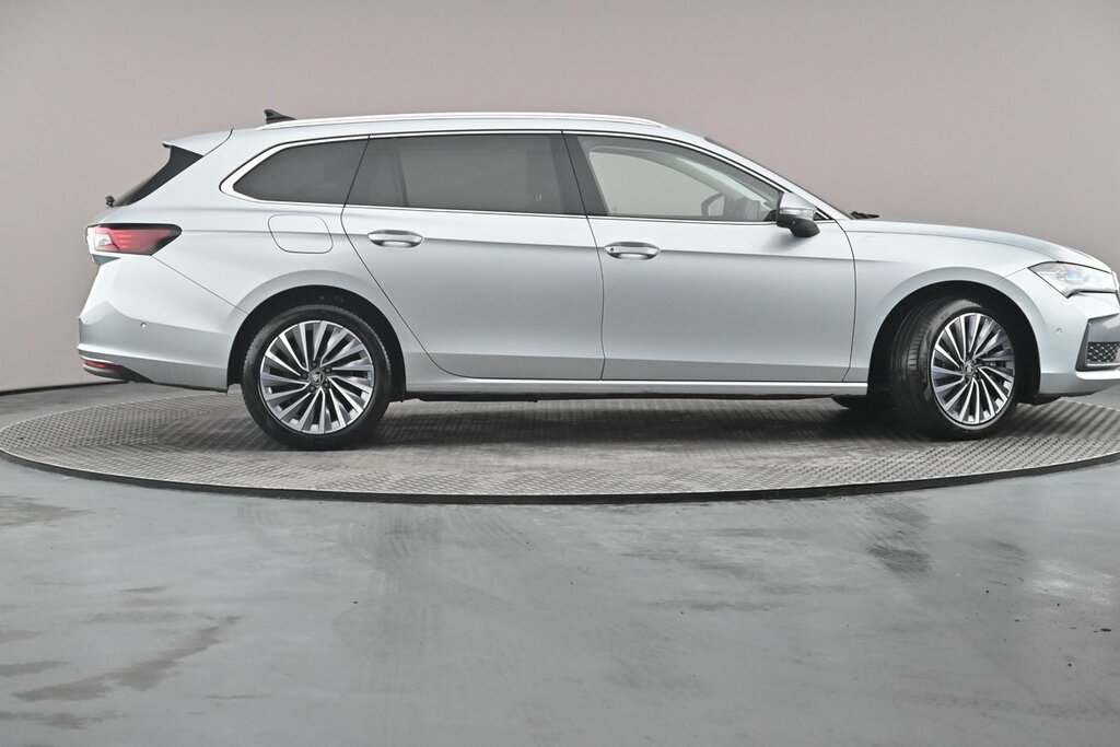 Skoda Superb Lk 1.5 Tsi Iv 204 Ps Dsg ET25PEO Silver #5