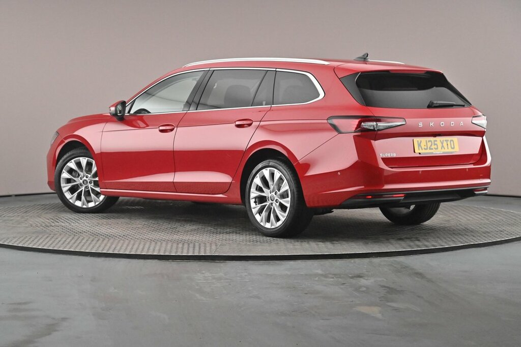 Skoda Superb Se L 2.0 Tdi 150 Ps Dsg KJ25XTO Red #2