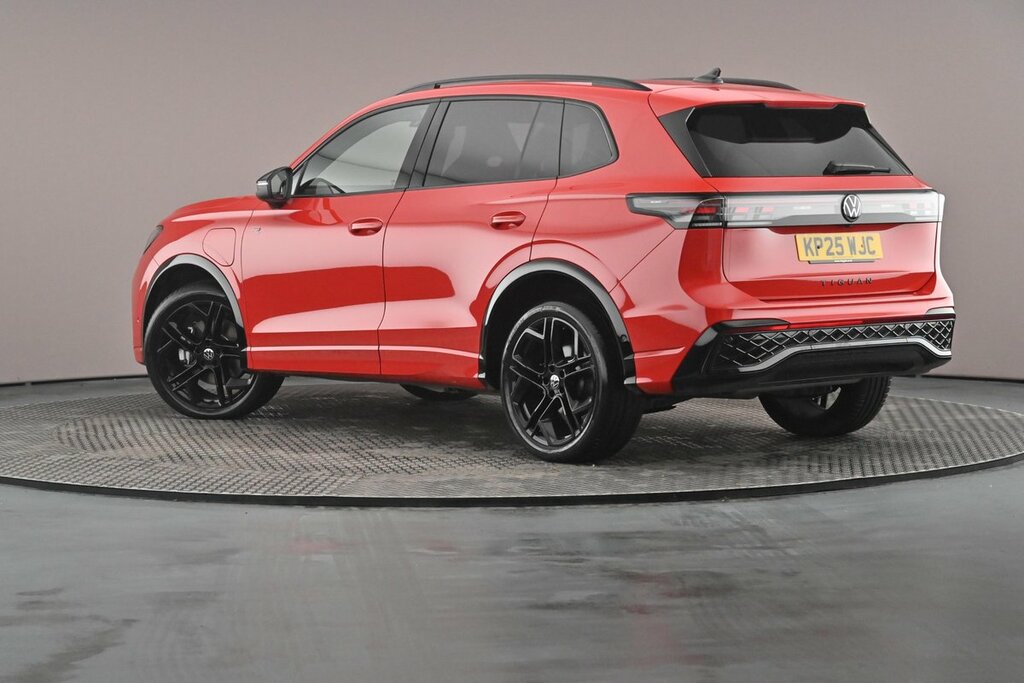 Volkswagen Tiguan R-line 1.5 Tsi Ehybrid 272Ps 6-Speed Dsg KP25WJC Red #2