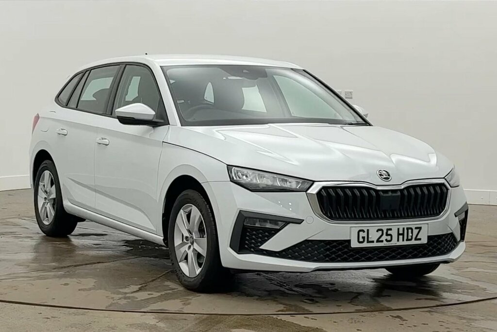 Skoda Scala Se Edition 1.0 Tsi 116 Ps Dsg White