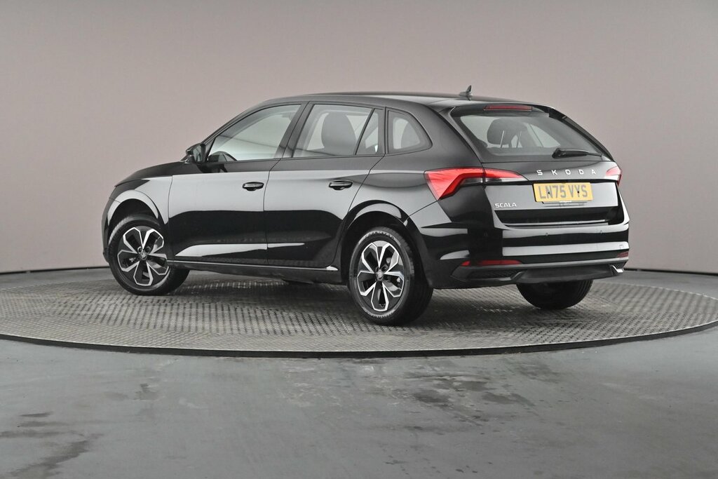 Skoda Scala Se Edition 1.0 Tsi 116 Ps Dsg LN75VYS Black #3
