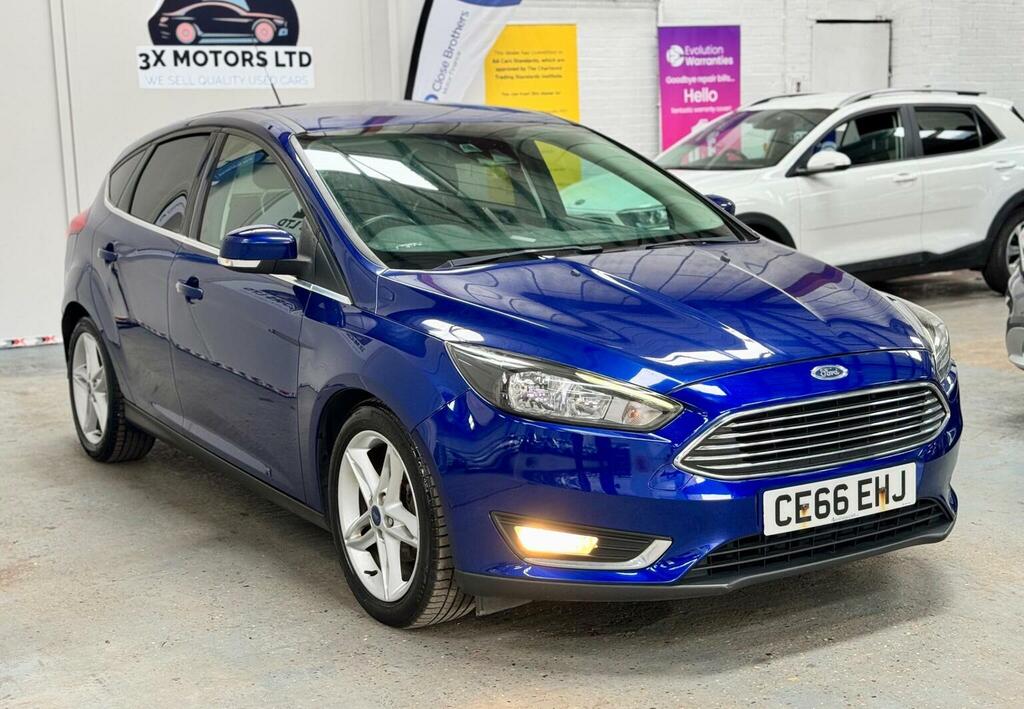 Ford Focus 1.5 Tdci Titanium Euro 6 Ss Blue