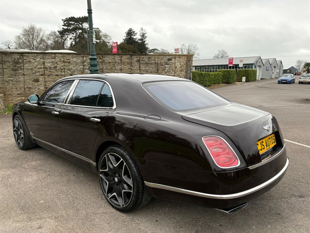 Bentley Mulsanne V8 Black #6